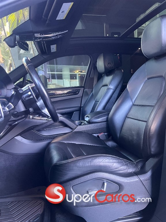 2019 Porsche Cayenne — foto 6 / 11