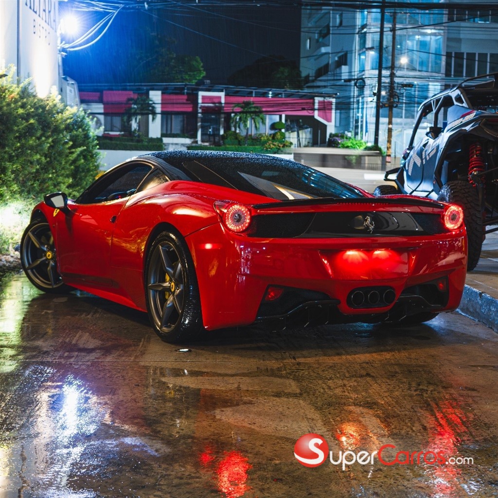 2011 Ferrari 458 — foto 5 / 9