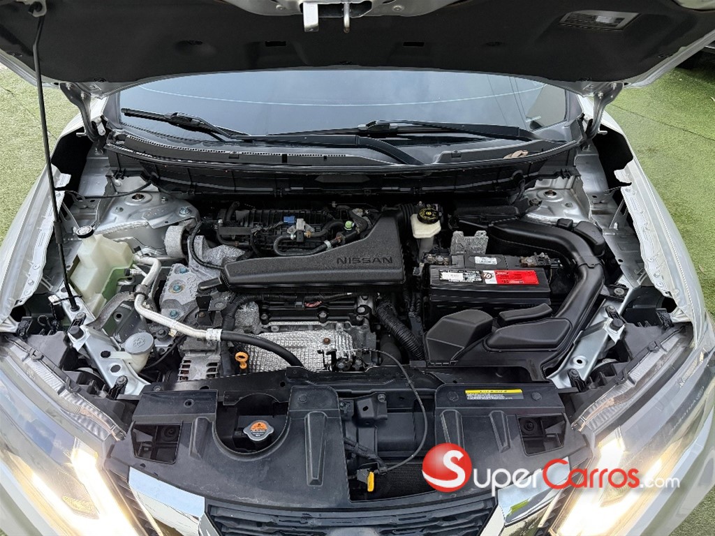 2018 Nissan Rogue — foto 12 / 12