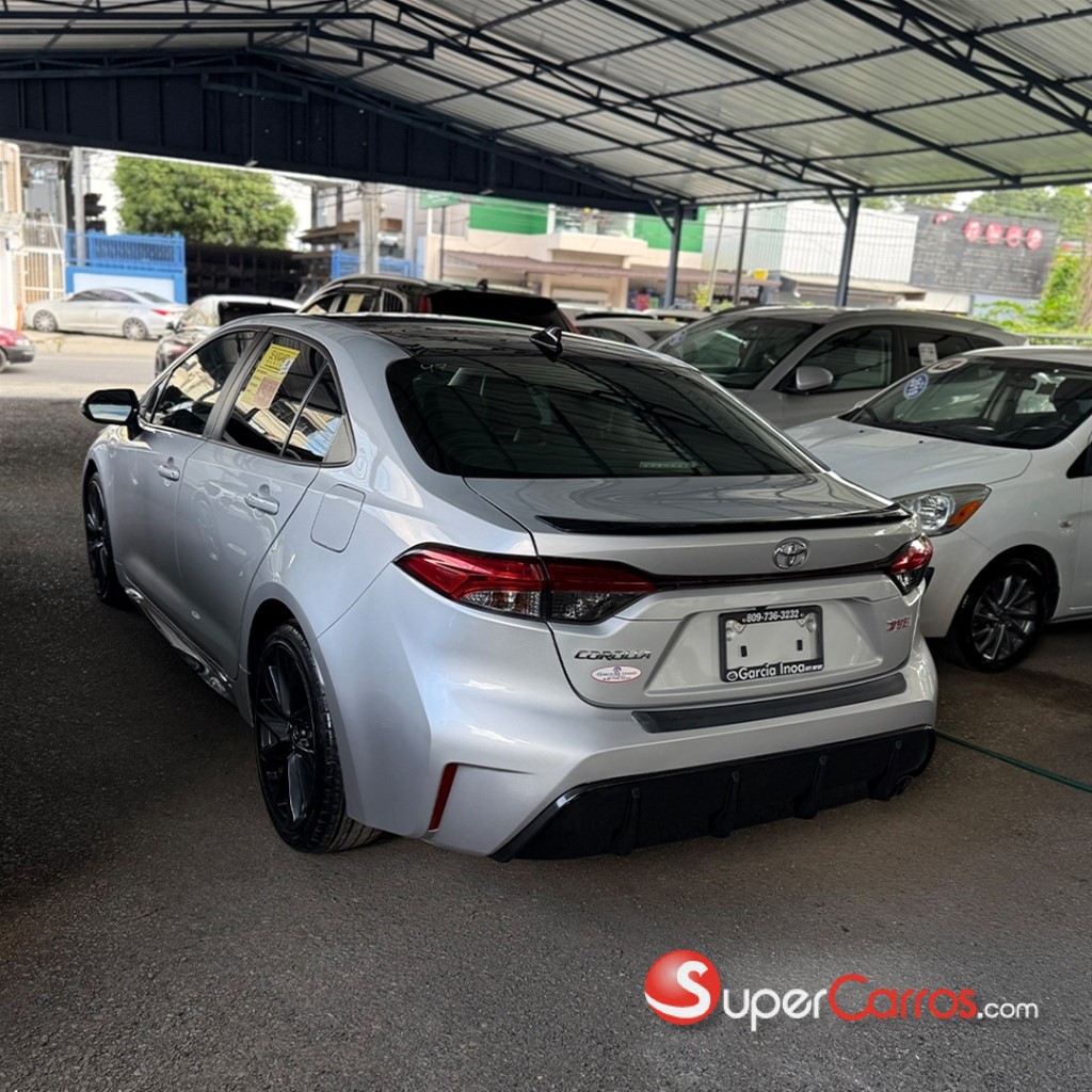 2024 Toyota Corolla XSE — foto 5 / 10