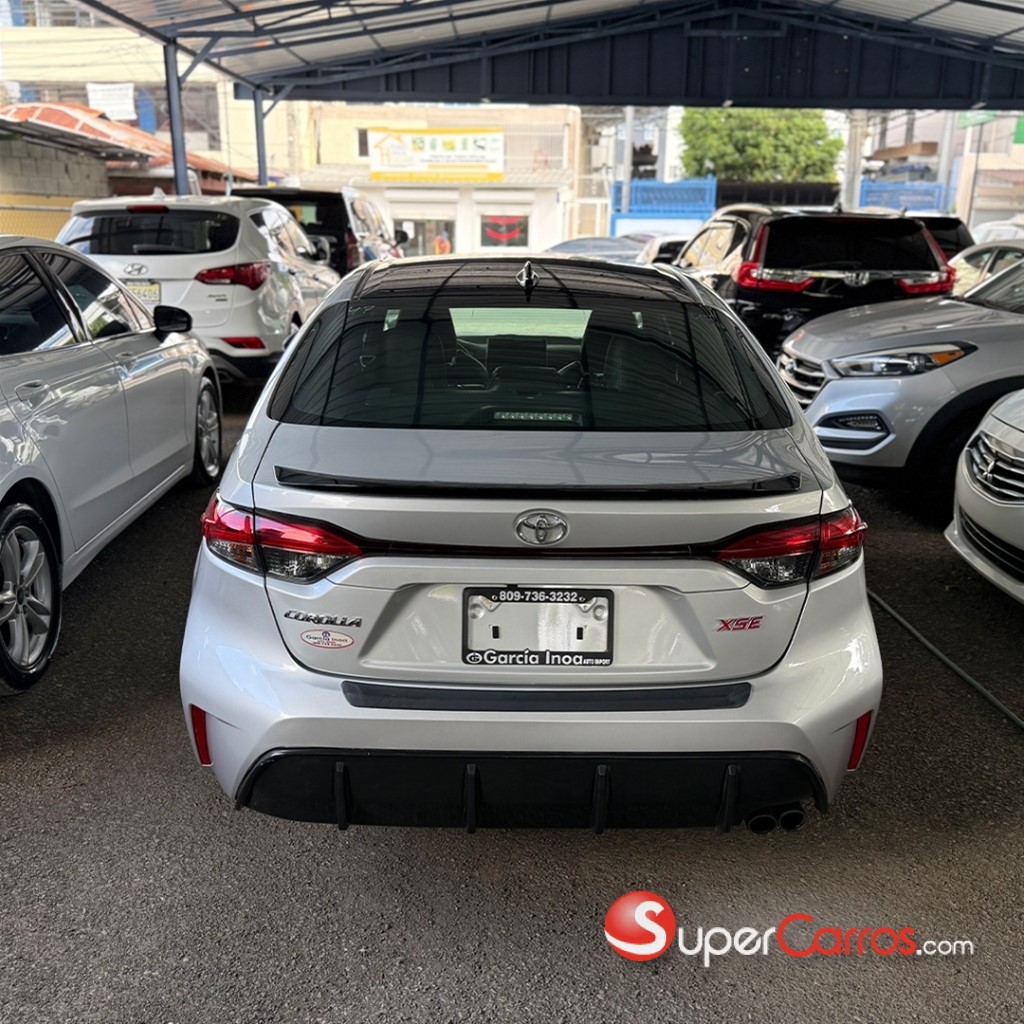 2024 Toyota Corolla XSE — foto 7 / 10