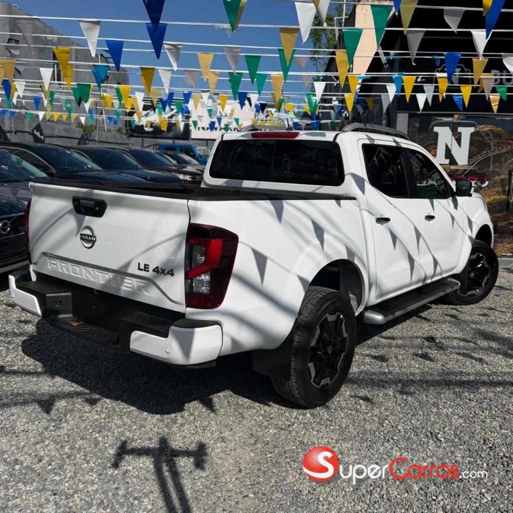 2026 Nissan Frontier LE — foto 5 / 11