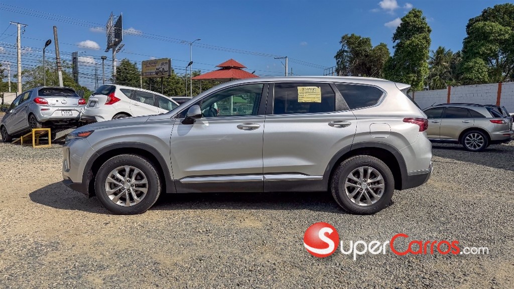 2019 Hyundai Santa Fe — foto 2 / 9