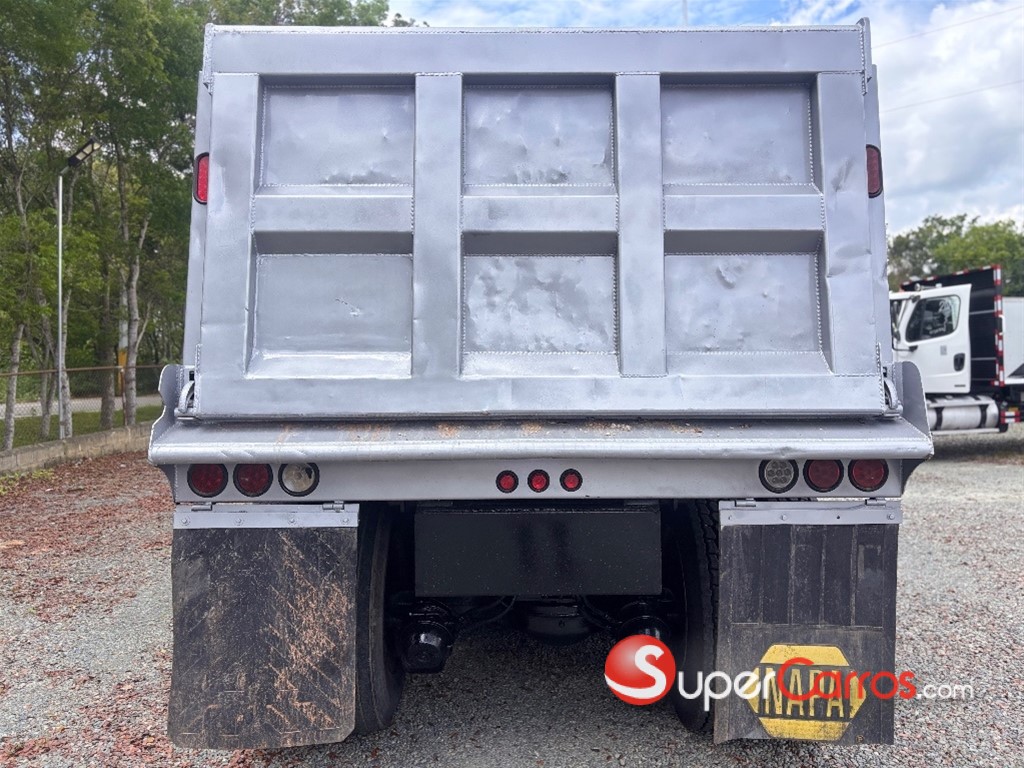2012 Mack Granite — foto 6 / 8