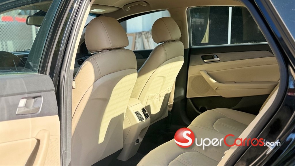 2019 Hyundai Sonata SEL — foto 8 / 10