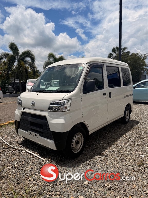 2022 Daihatsu Hijet Minivan