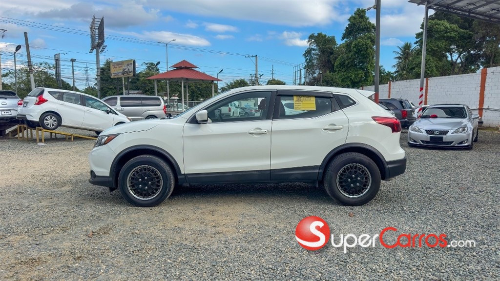 2020 Nissan Rogue Sport — foto 4 / 8