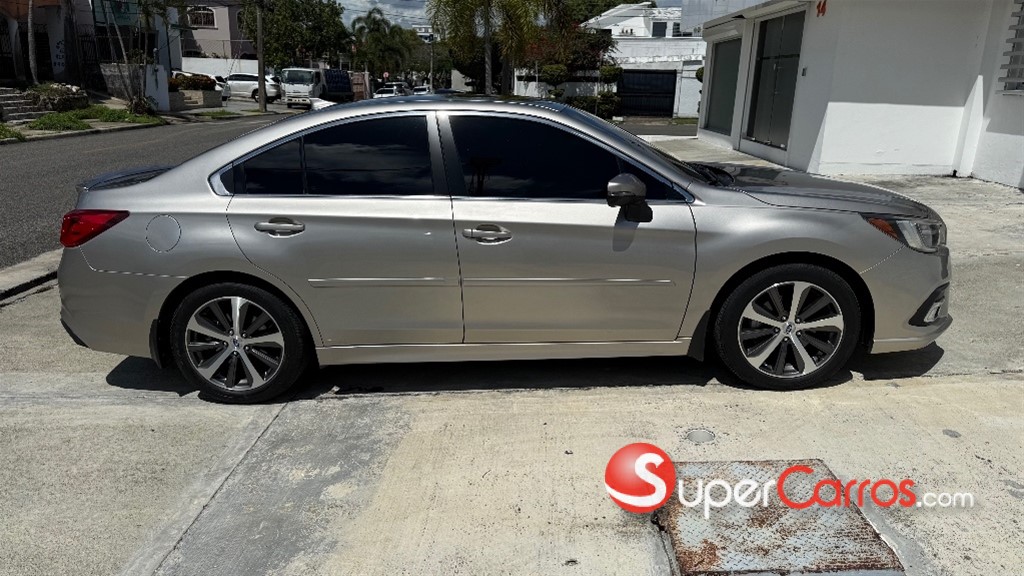 2018 Subaru Legacy Limited — foto 7 / 12