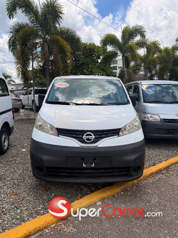 2020 Nissan NV 200 — foto 2 / 8