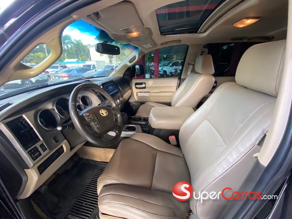 2008 Toyota Sequoia — foto 5 / 12