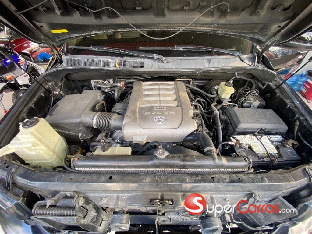 2008 Toyota Sequoia — foto 12 / 12