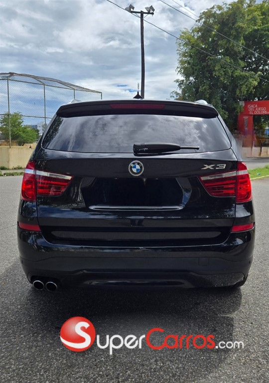 2017 BMW X 3 xDRIVE 28i — foto 4 / 12