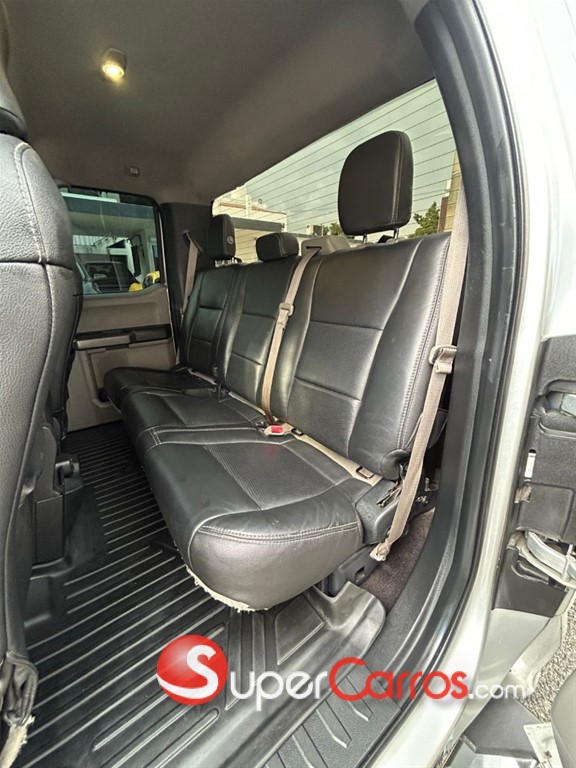 2015 Ford E-150 — foto 10 / 12