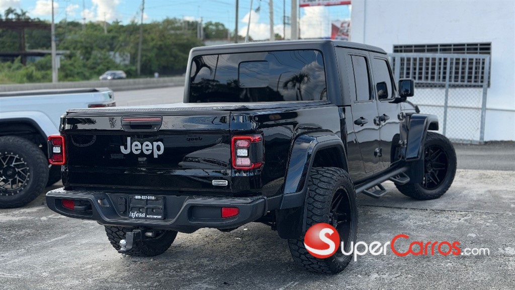 2020 Jeep Gladiator Overland — foto 2 / 11