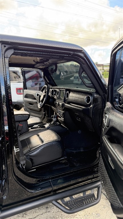 2020 Jeep Gladiator Overland — foto 5 / 11