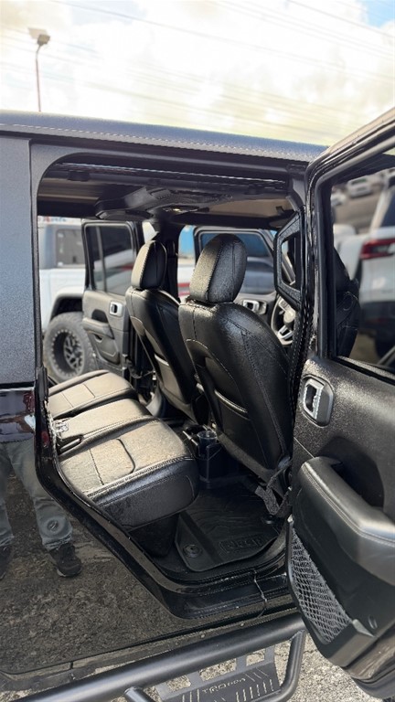 2020 Jeep Gladiator Overland — foto 6 / 11