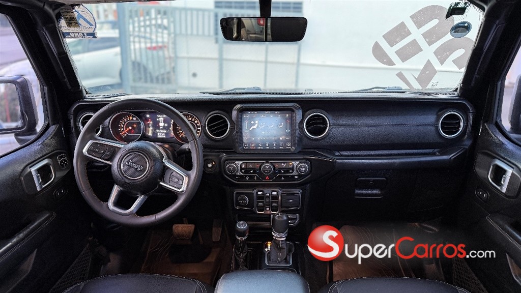 2020 Jeep Gladiator Overland — foto 8 / 11