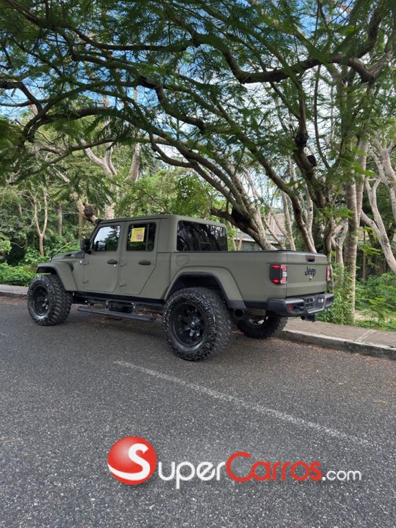 2020 Jeep Gladiator SoFlo Customs — foto 2 / 10