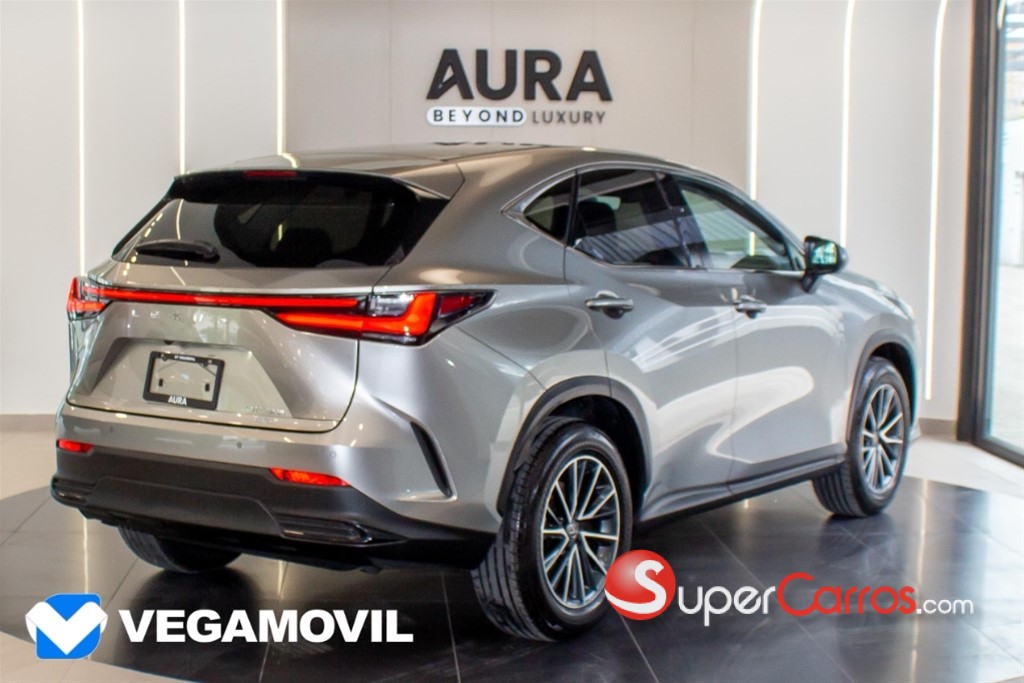 2026 Lexus NX 350 Hybrid — foto 3 / 12