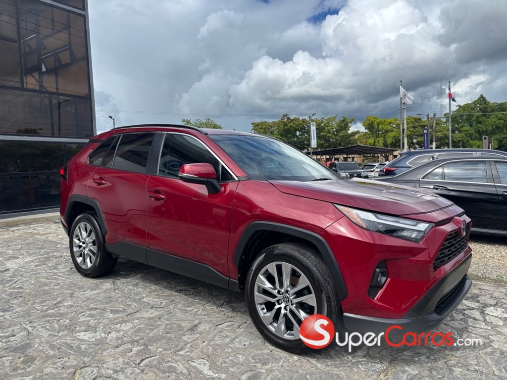 2022 Toyota RAV4 XLE Premium — foto 11 / 11