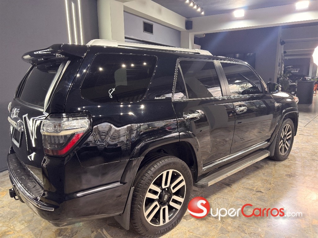 2016 Toyota 4 Runner Limited — foto 4 / 5