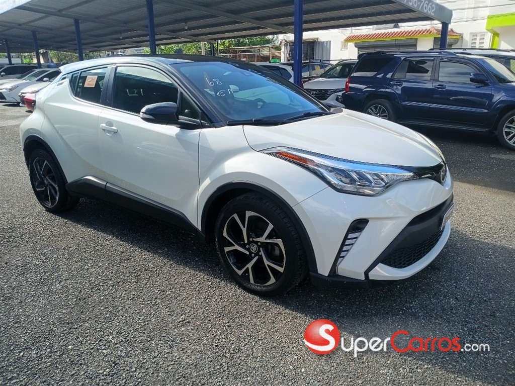 2020 Toyota C-HR XLE