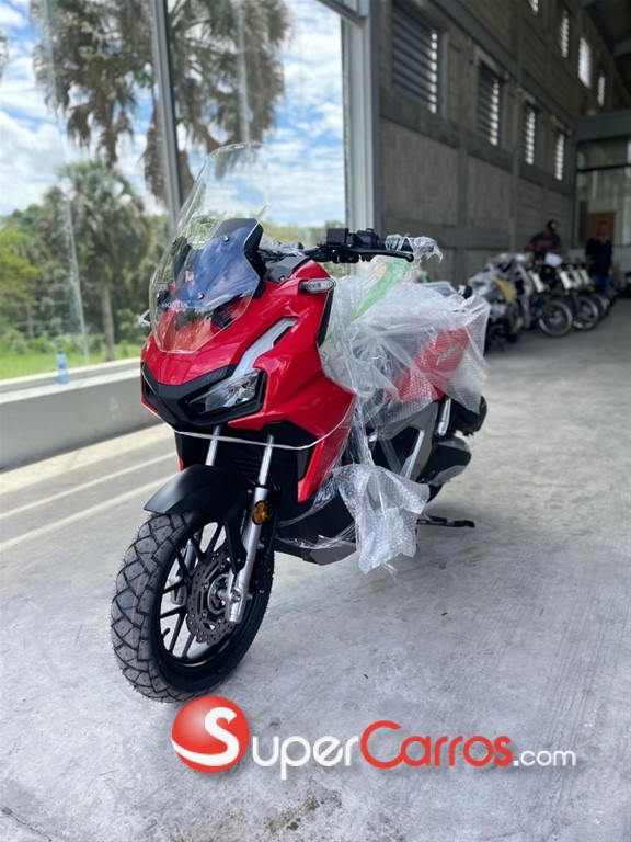 2025 Honda ADV 160 cc