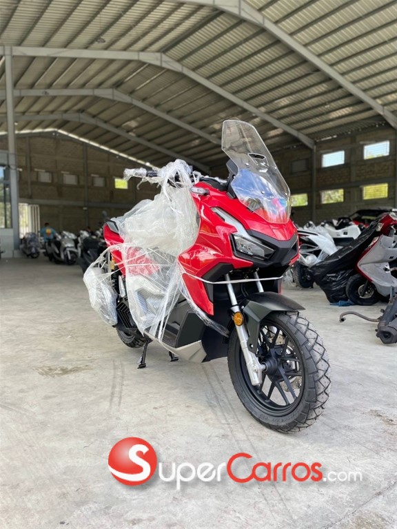 2025 Honda ADV 160 cc — foto 3 / 9