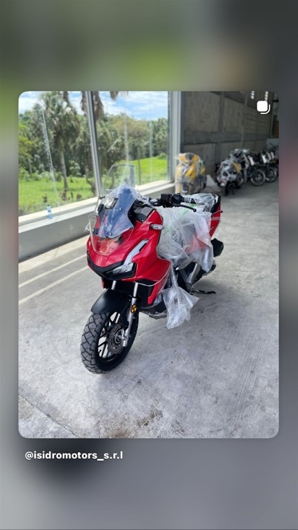 2025 Honda ADV 160 cc — foto 8 / 9