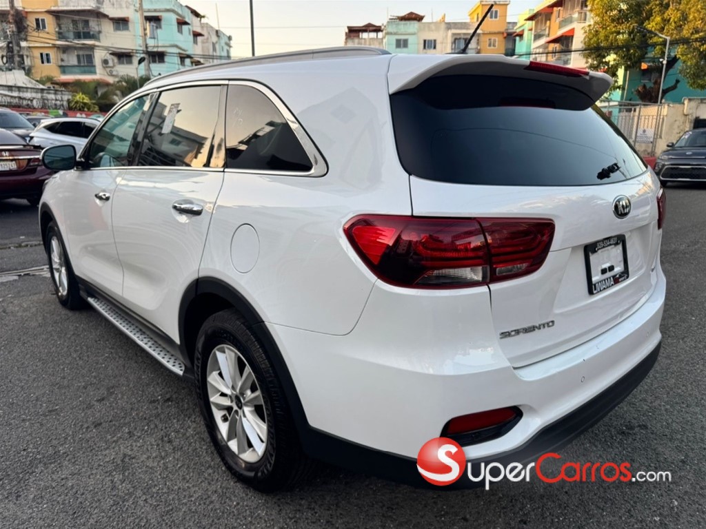2020 Kia Sorento LX — foto 9 / 9