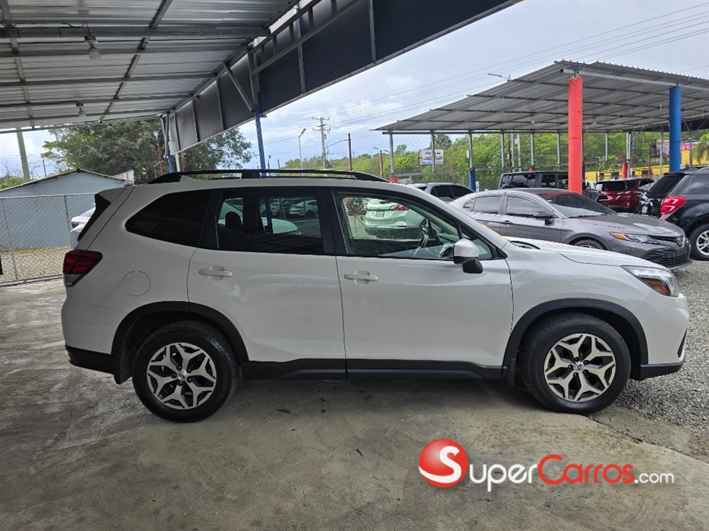 2020 Subaru Forester Premium — foto 6 / 10