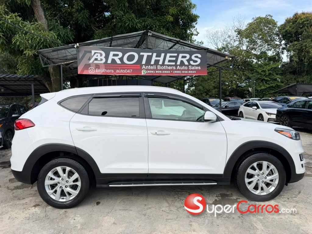 2020 Hyundai Tucson Value — foto 4 / 12