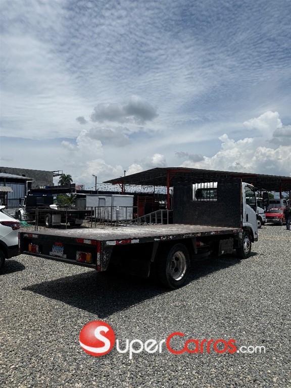 2013 Isuzu Camion — foto 6 / 6