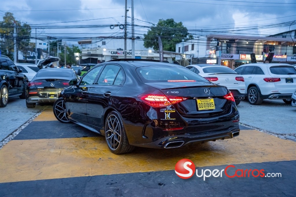 2022 Mercedes-Benz Clase C 300 AMG — foto 3 / 7