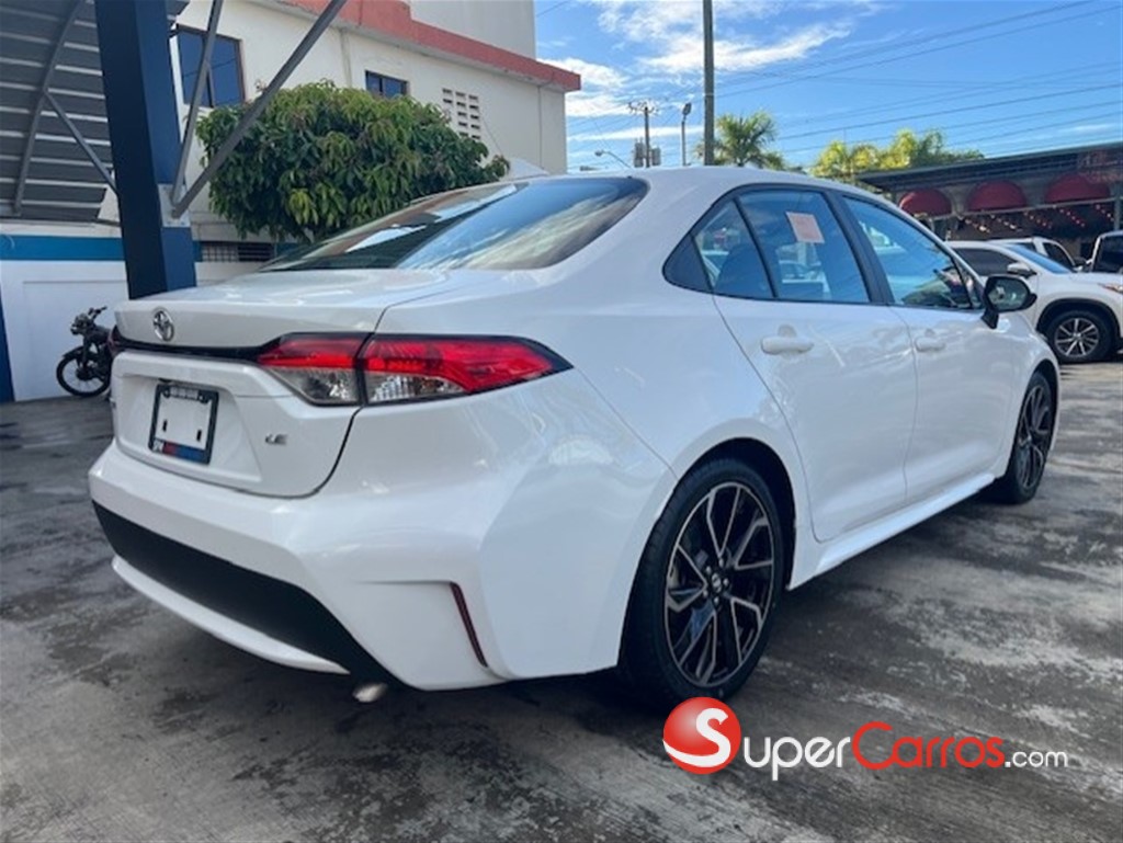 2022 Toyota Corolla LE — foto 3 / 10