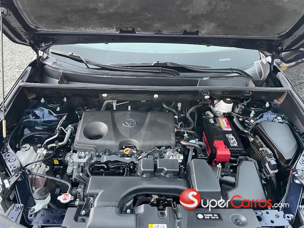 2023 Toyota RAV4 XLE Premium — foto 9 / 10
