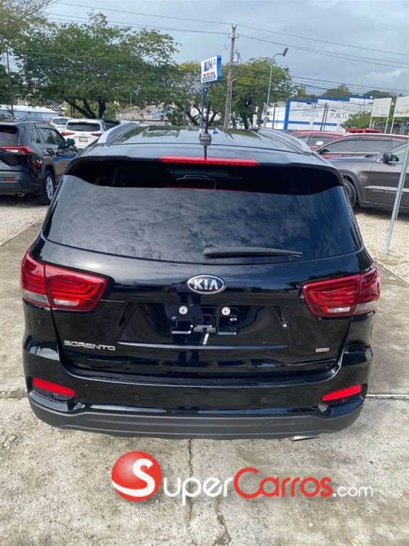 2020 Kia Sorento LX — foto 6 / 9