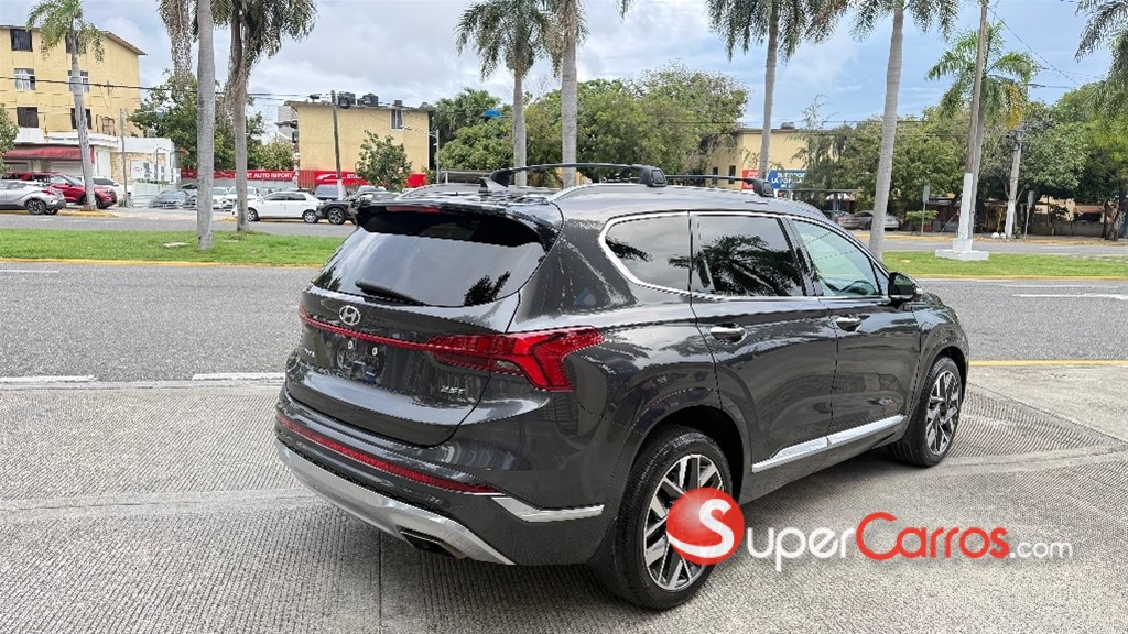2022 Hyundai Santa Fe Calligraphy — foto 8 / 10