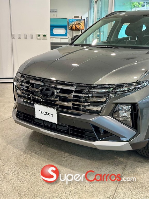 2026 Hyundai Tucson Signature — foto 12 / 12