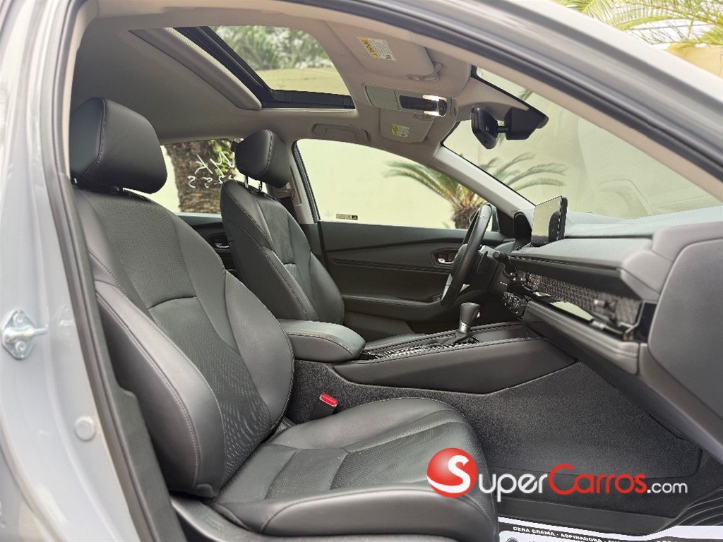 2024 Honda Accord Touring 2.0T — foto 7 / 8