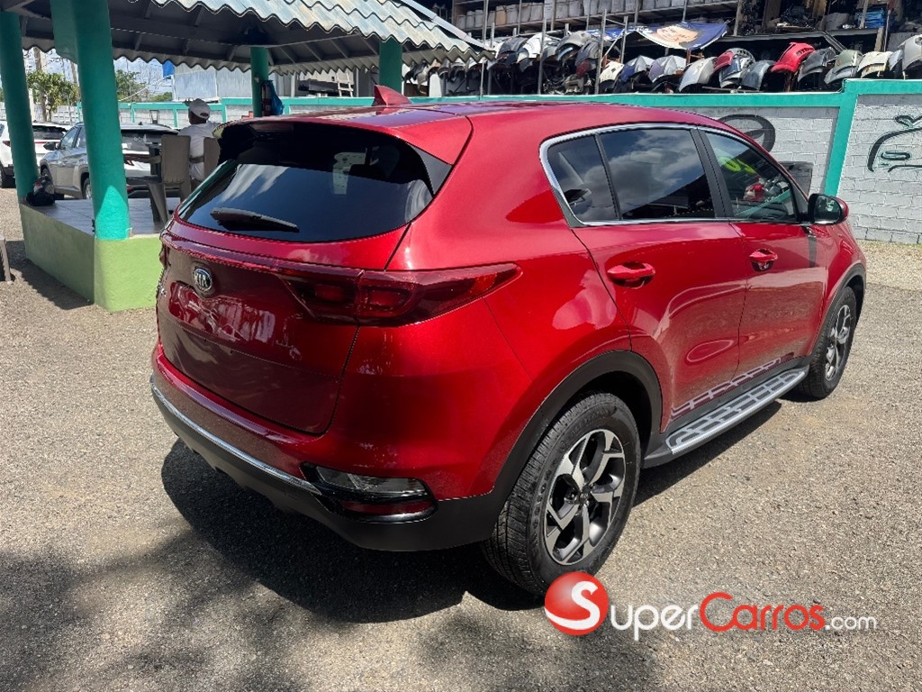 2020 Kia Sportage LX — foto 6 / 9