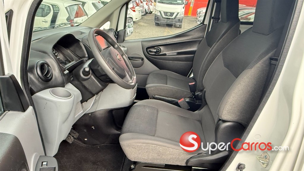 2021 Nissan NV 200 — foto 3 / 10
