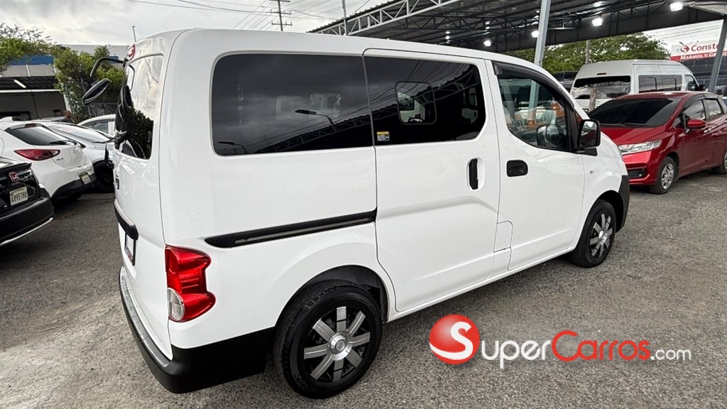 2021 Nissan NV 200 — foto 5 / 10