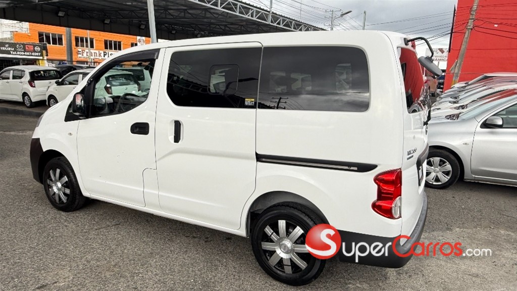 2021 Nissan NV 200 — foto 6 / 10
