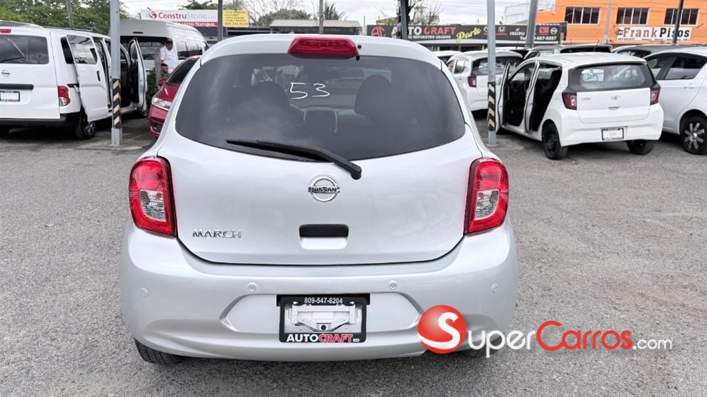 2021 Nissan March — foto 3 / 11