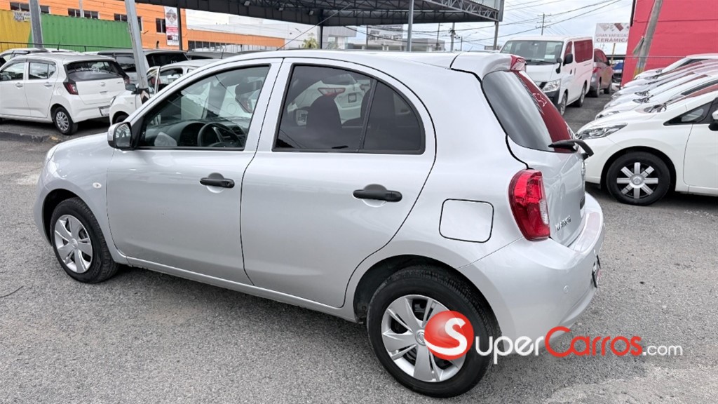 2021 Nissan March — foto 9 / 11