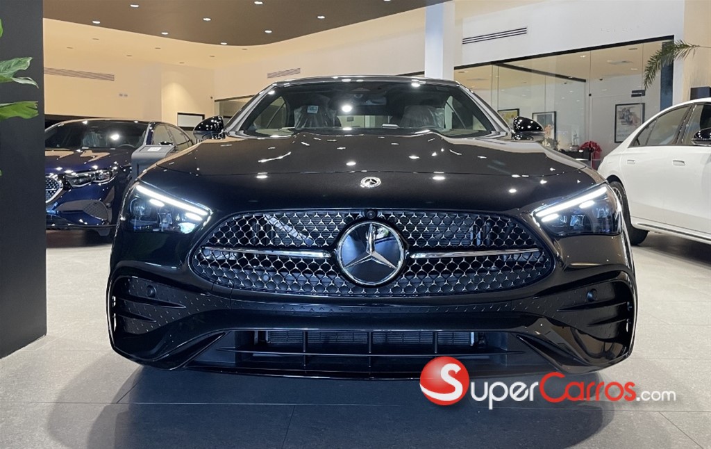 2026 Mercedes-Benz Clase CLE 300 4Matic Cabriolet — foto 2 / 12