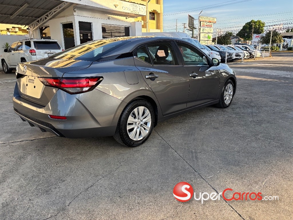 2023 Nissan Sentra — foto 3 / 11