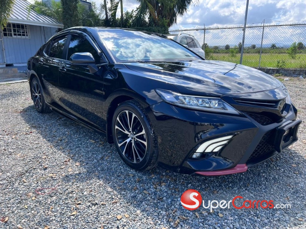 2019 Toyota Camry SE