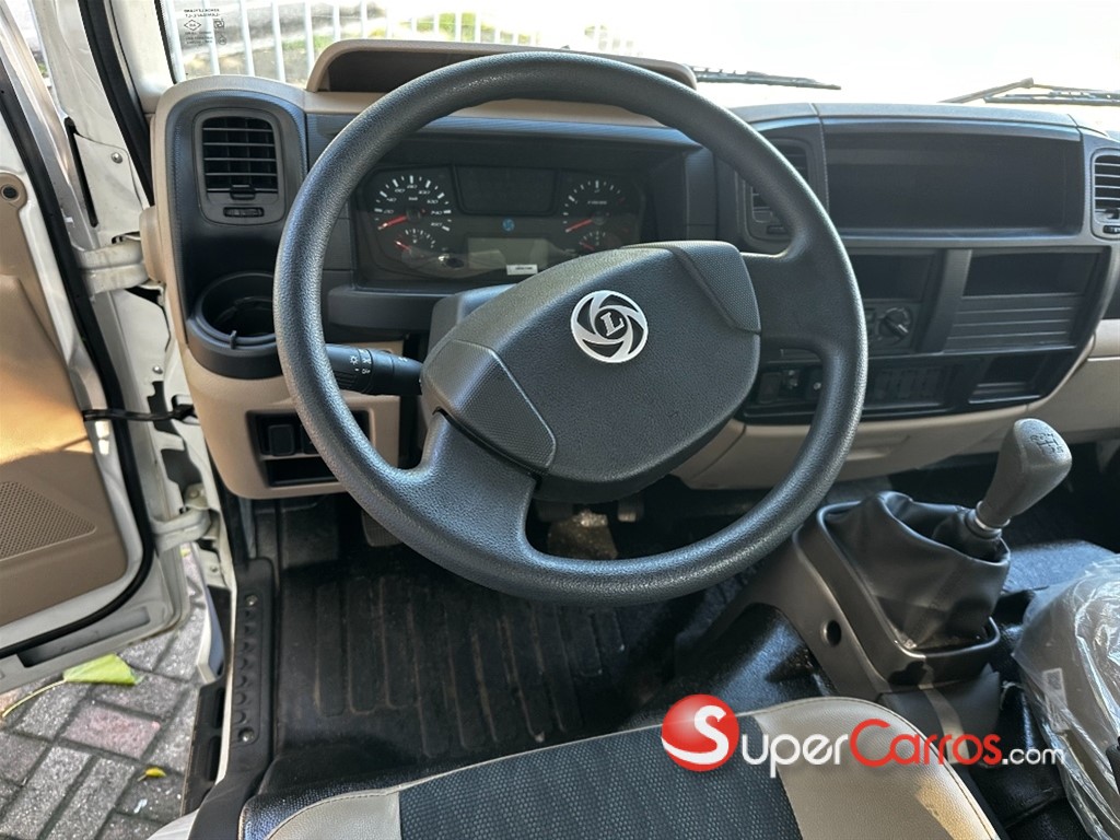2025 ASHOK LEYLAND PARTNER — foto 6 / 8